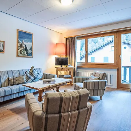 شقة Chesa Islas By Interhome