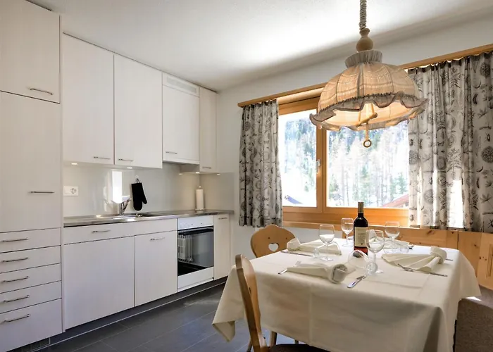 Chesa Islas By Interhome Apartamento Pontresina