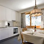 Chesa Islas By Interhome Apartamento Pontresina